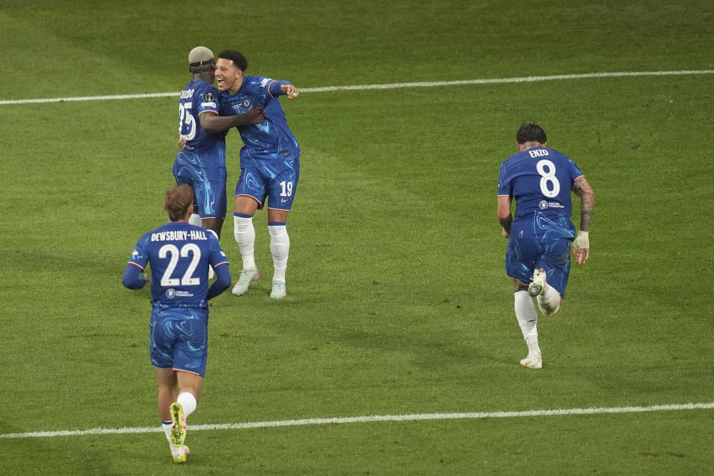 CBA季后赛前瞻：广东队争夺三连冠,