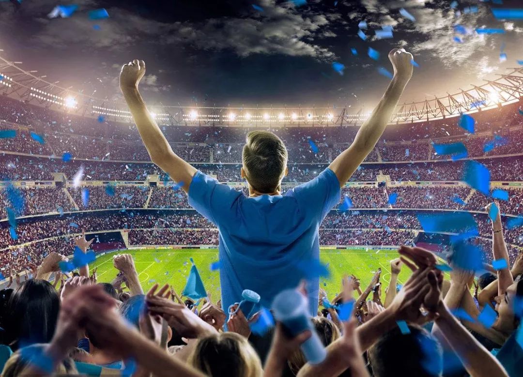 球星无解远射，全网循环播放